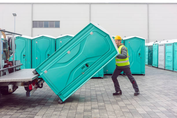 Best Luxury portable toilet rental  in New Paleste, IN